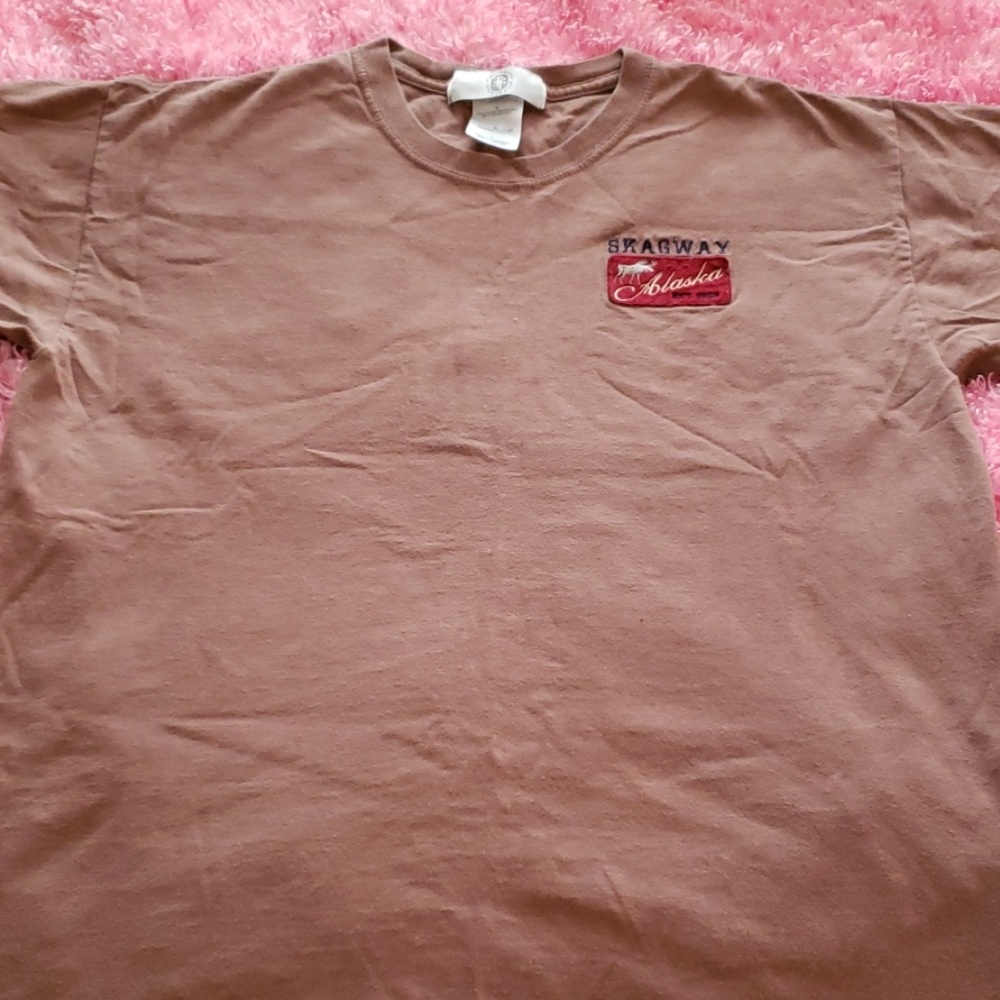 Graphic tee
